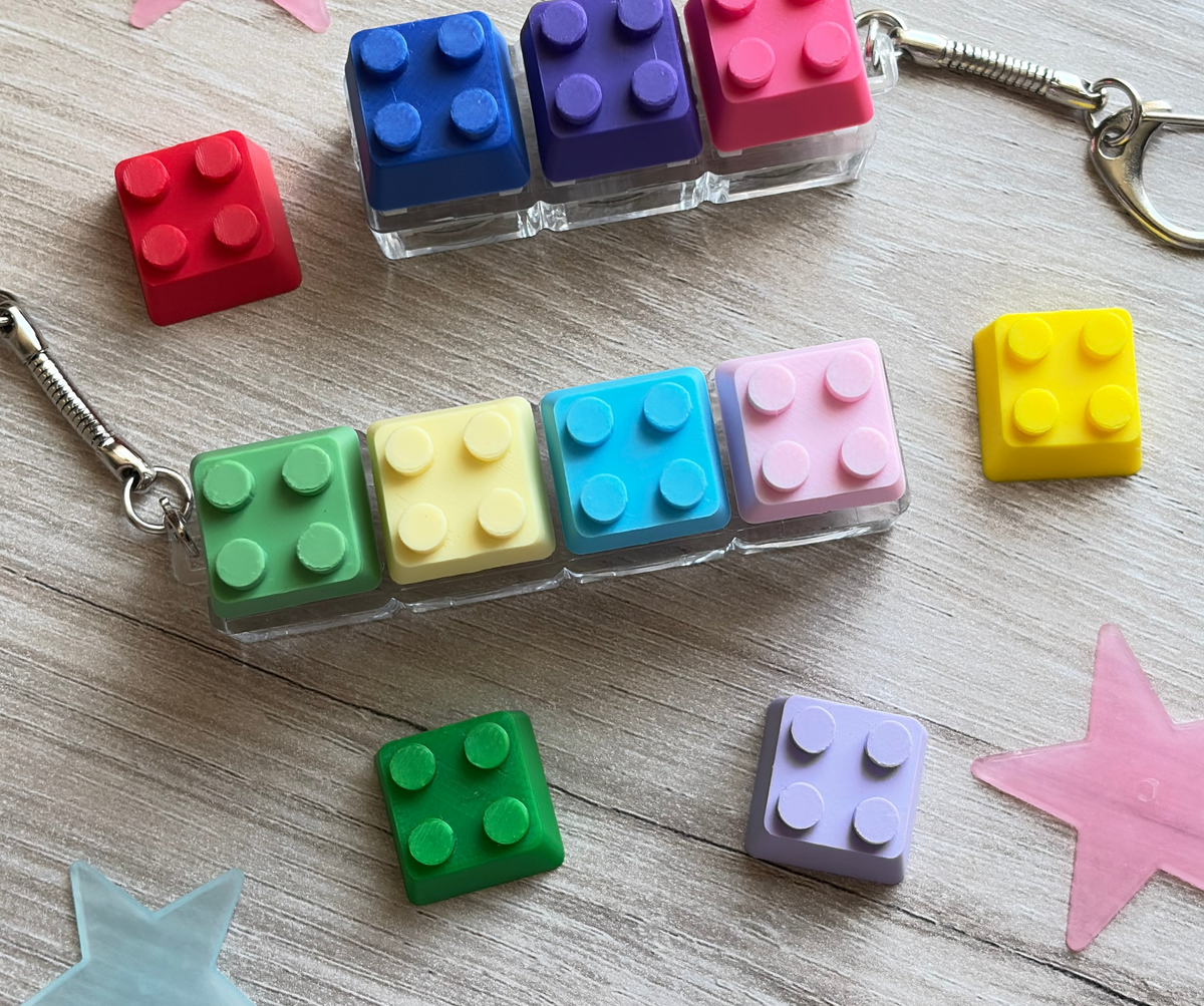 Fun Colored 4-Click Brick Click & Glow Keycap Keychain